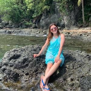 Meet your Posher, Bernz